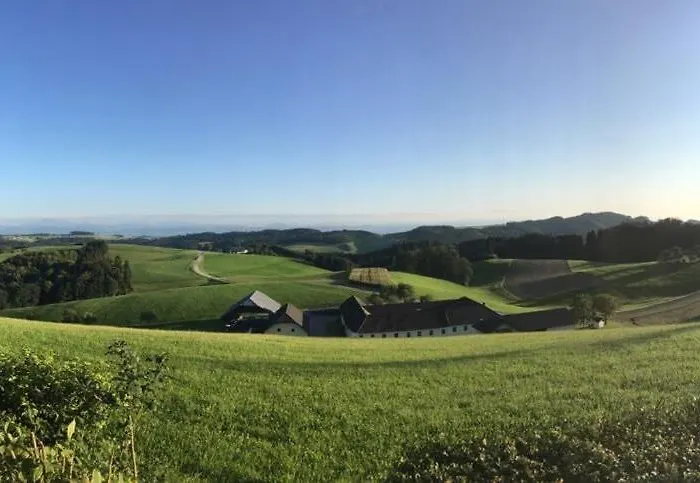 Ferienhuette Neustadtl An Der Donau Vakantiehuis