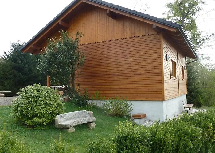Holiday home Ferienhuette Neustadtl An Der Donau Nabegg